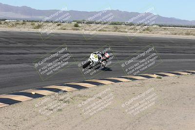 media/Jan-16-2026-CVMA Friday Practice (Fri) [[6f2bf47531]]/5-Racer 4-Trackday1/Session 2 (Bowl)/